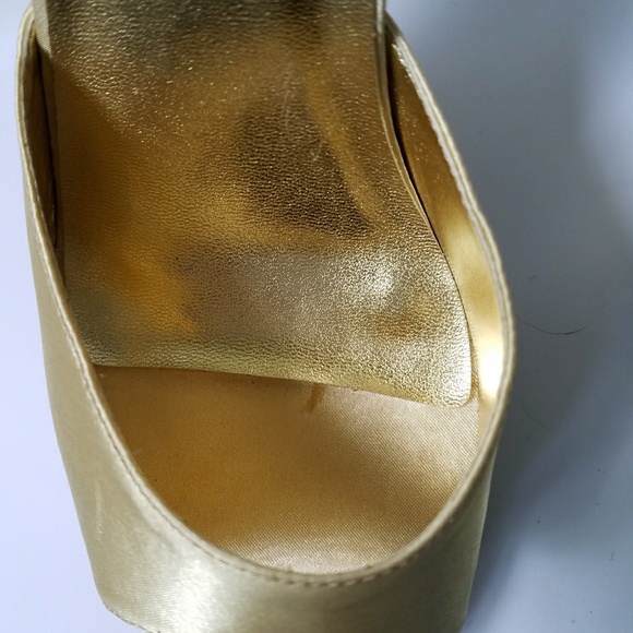 Satin Jeweled Flower Embellished Cork Heels - Picture 7 of 7